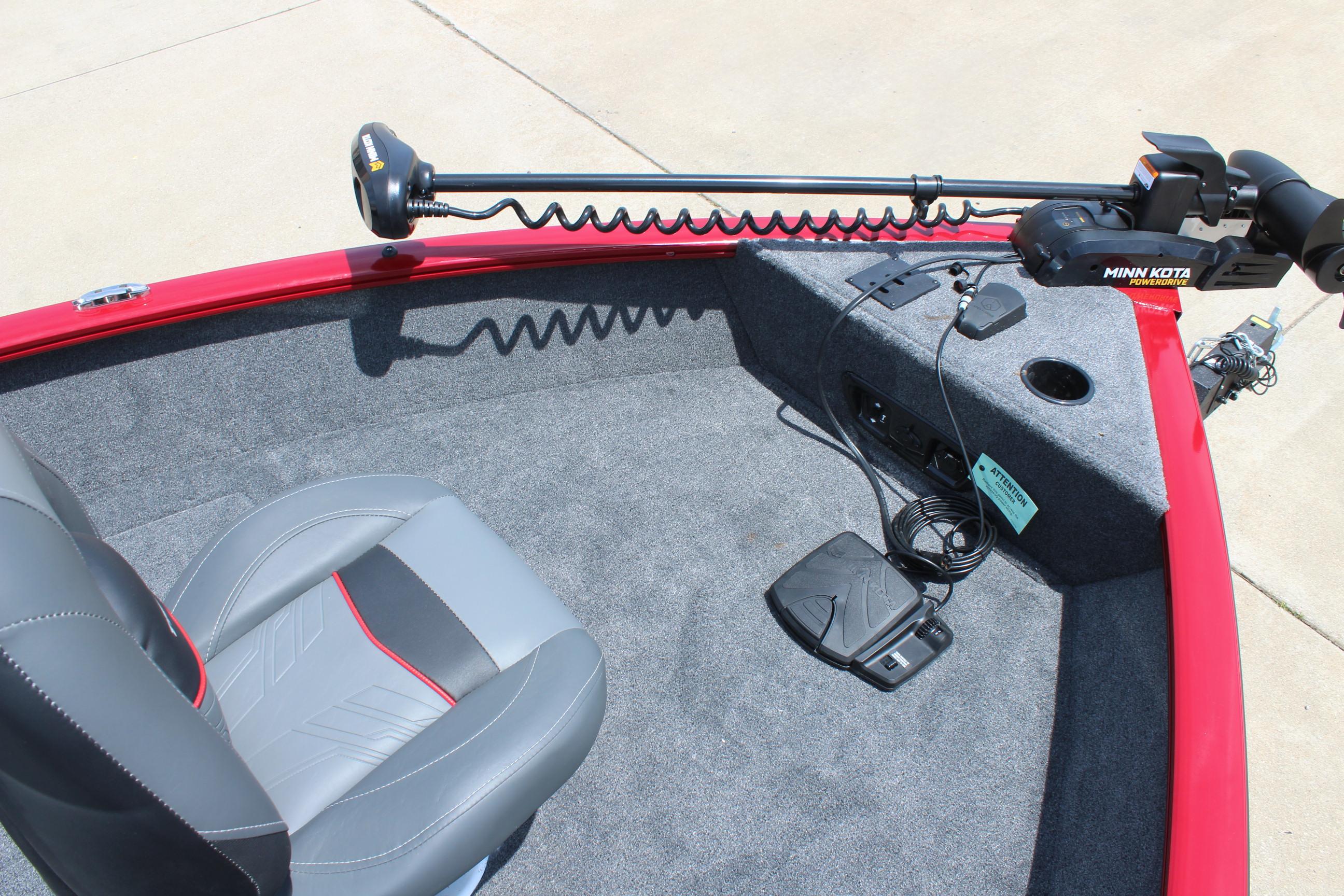 2025 Tracker Pro Guide V-175 Combo boat interior with Minn Kota trolling motor.