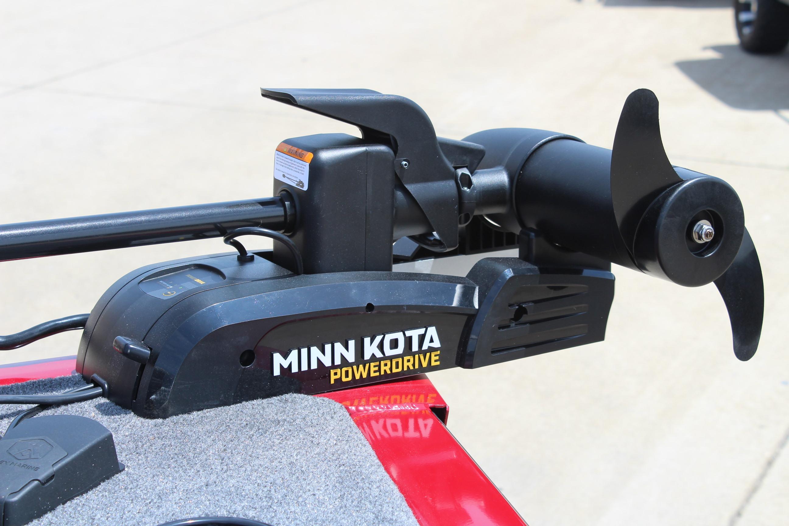 Minn Kota PowerDrive motor on 2025 Tracker Pro Guide V-175 Combo boat.
