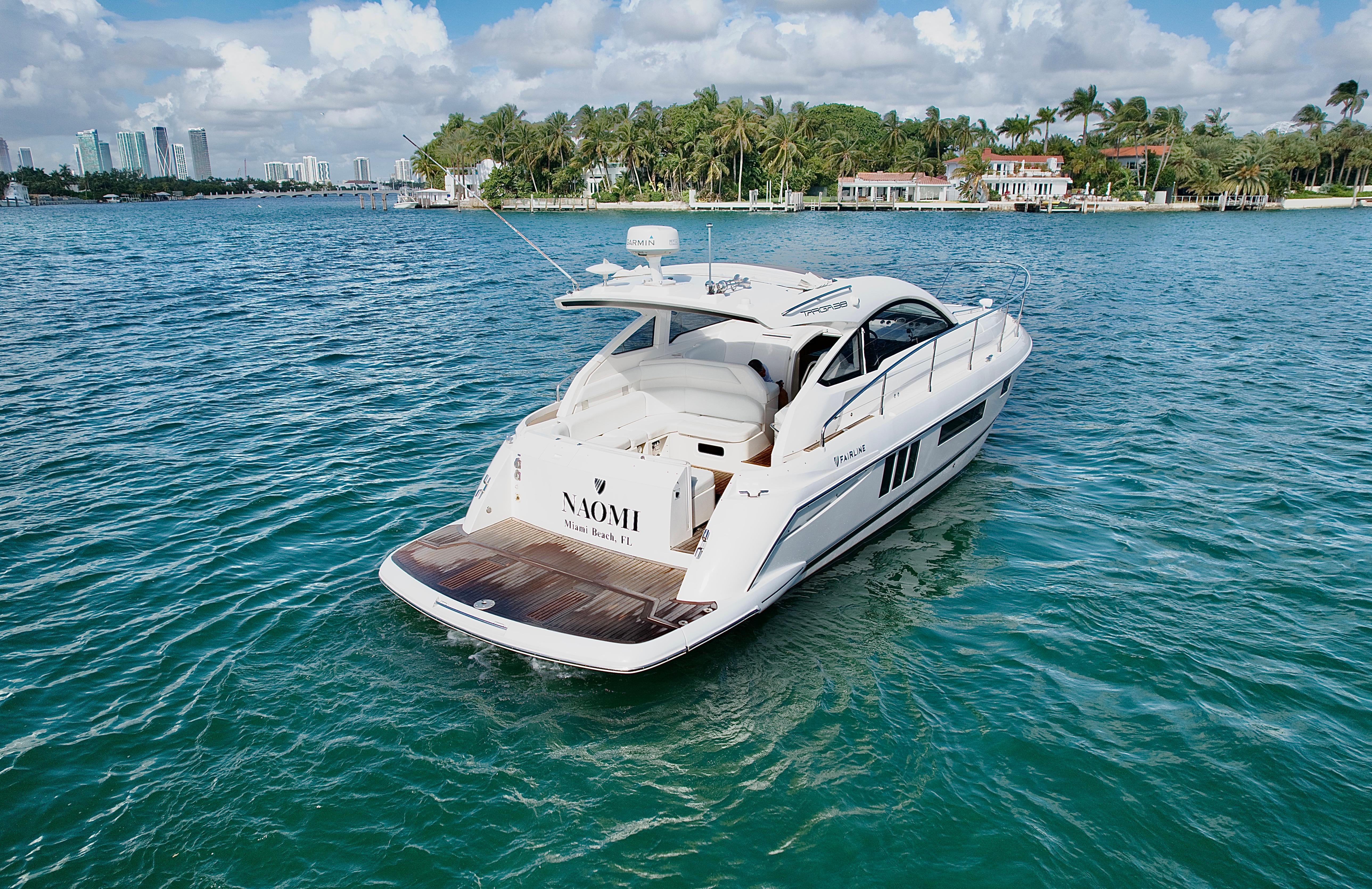 Fairline 38 NAOMI - Exterior Profile