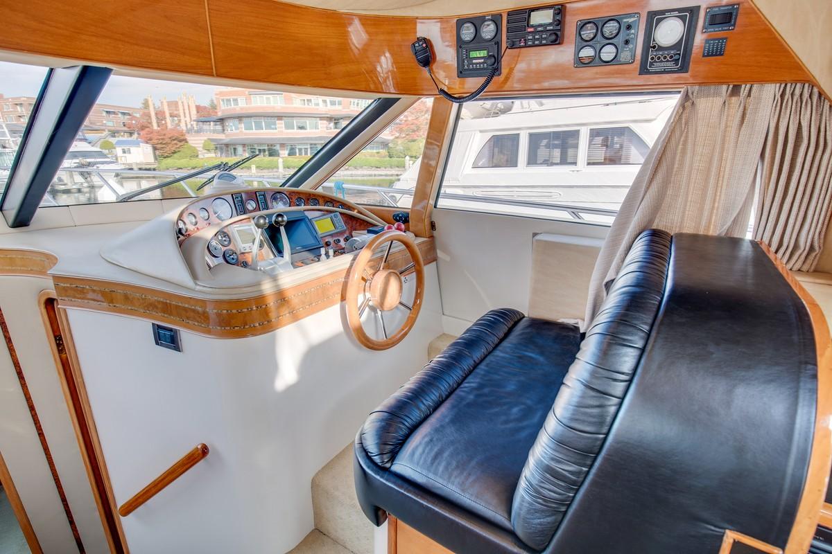 2001 Prima Flybridge Sedan #TBBH53805 inventory image at Sun Country Yachts, South Lake Union (Seattle) 2001 Prima Flybridge Sedan #TBBH53805 inventory image at Sun Country Yachts, South Lake Union (Seattle)