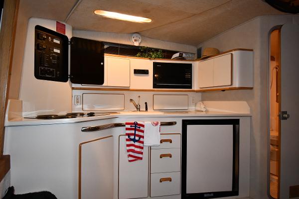 37' Sea Ray, Listing Number 100860572, - Photo No. 38