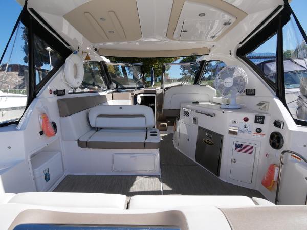 35' Regal, Listing Number 100891445, - Photo No. 5