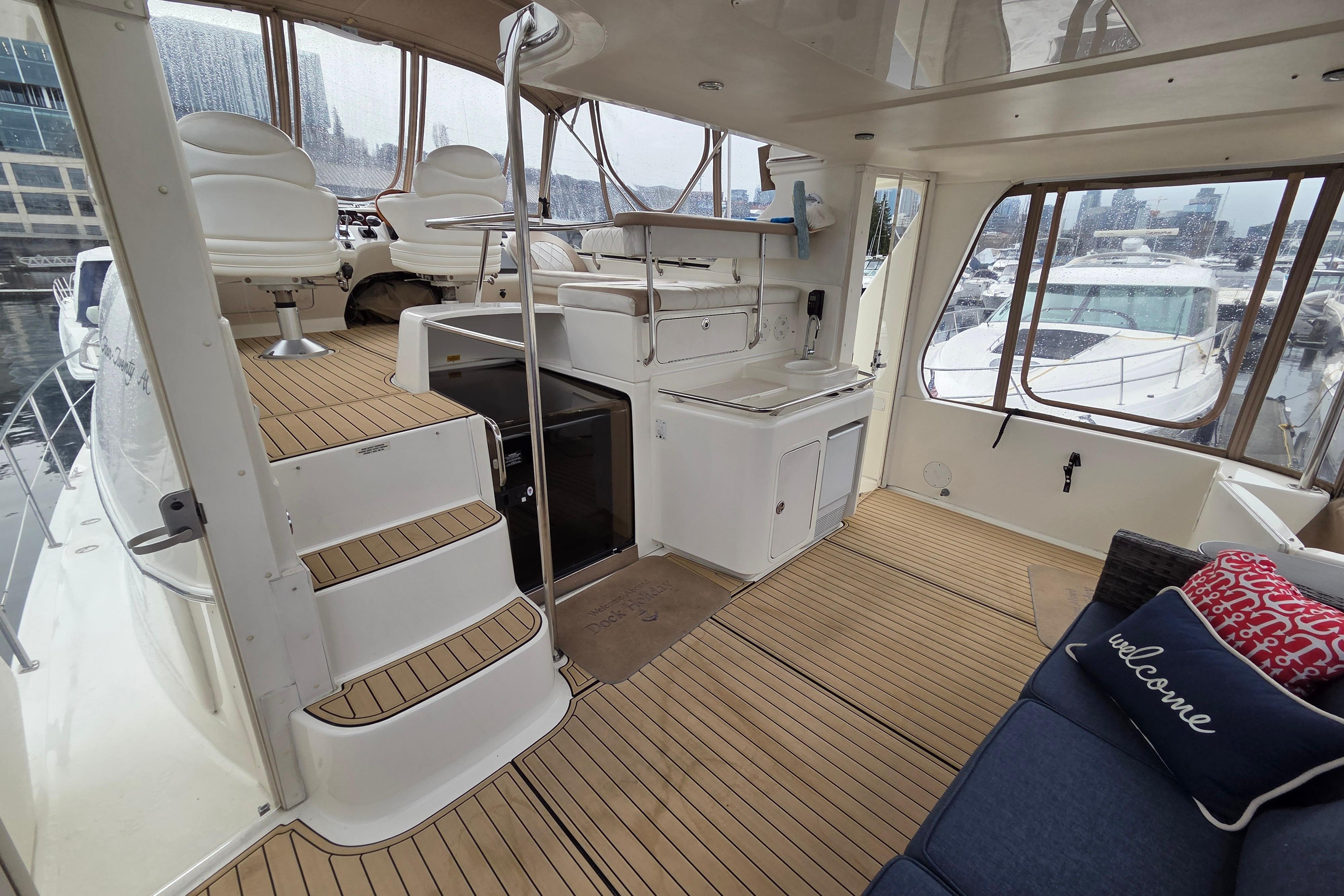 2000 Sea Ray 420 Aft Cabin #TBBJSR42 inventory image at Sun Country Yachts, Seattle