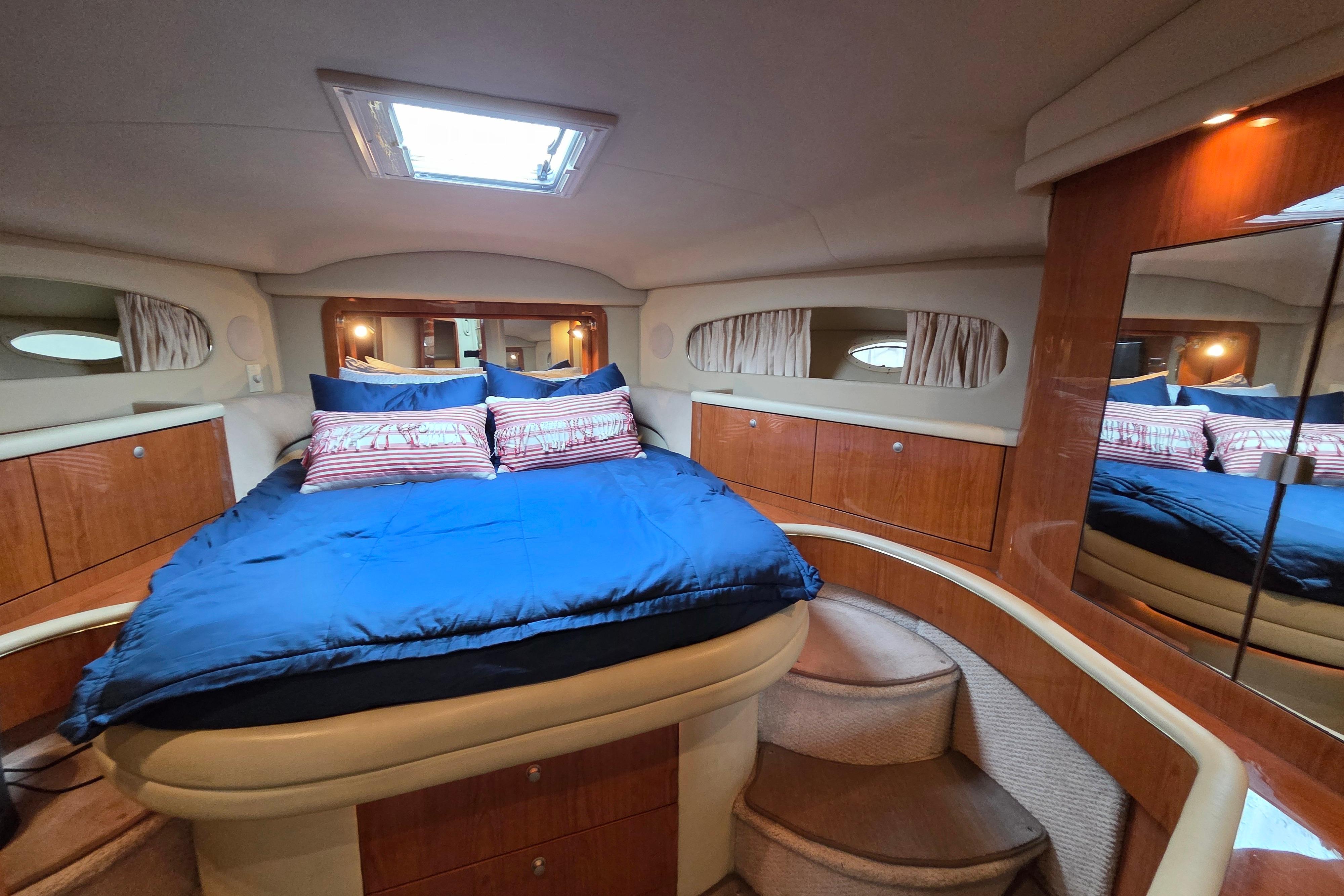 2000 Sea Ray 420 Aft Cabin #TBBJSR42 inventory image at Sun Country Yachts, Seattle
