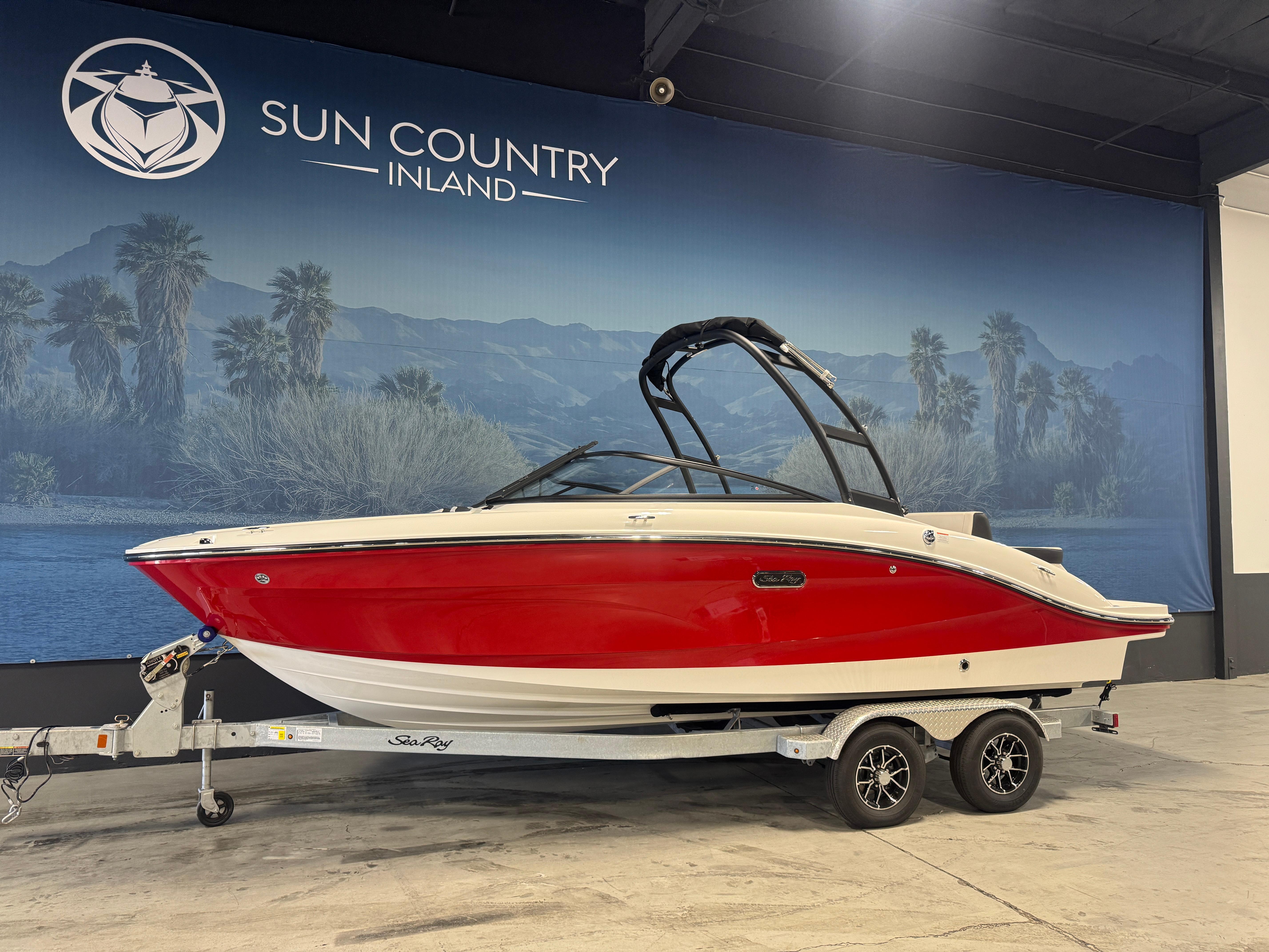 2026 Sea Ray SPX 210 #S1006F primary image