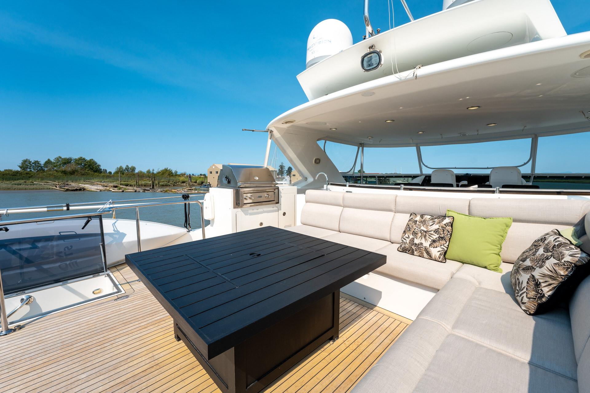 2007-ocean-alexander-80-cockpit-motoryacht-power-9727711-20250325115751158-1_XLARGE