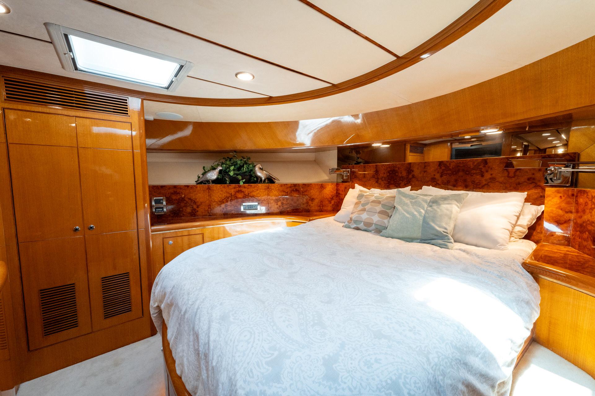 2007-ocean-alexander-80-cockpit-motoryacht-power-9727711-20250325115827411-1_XLARGE