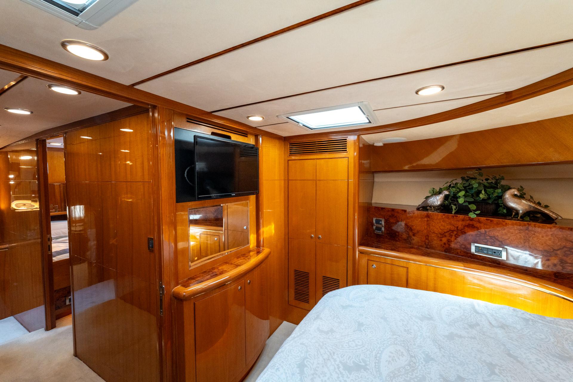 2007-ocean-alexander-80-cockpit-motoryacht-power-9727711-20250325115829424-1_XLARGE