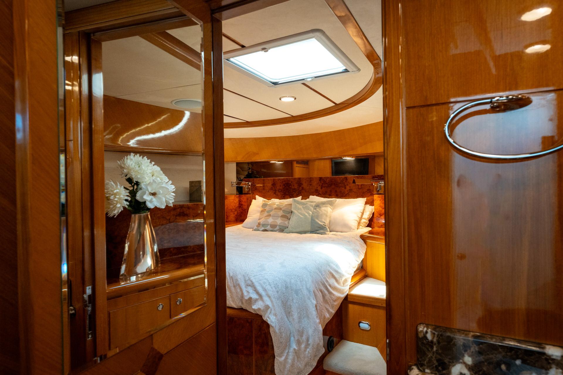 2007-ocean-alexander-80-cockpit-motoryacht-power-9727711-20250325115833466-1_XLARGE