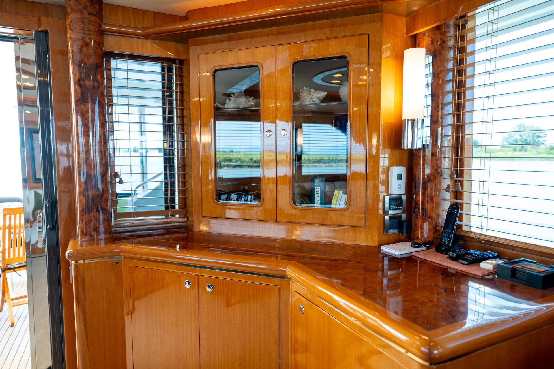 2007-ocean-alexander-80-cockpit-motoryacht-power-9727711-20250325115909603-1_XLARGE