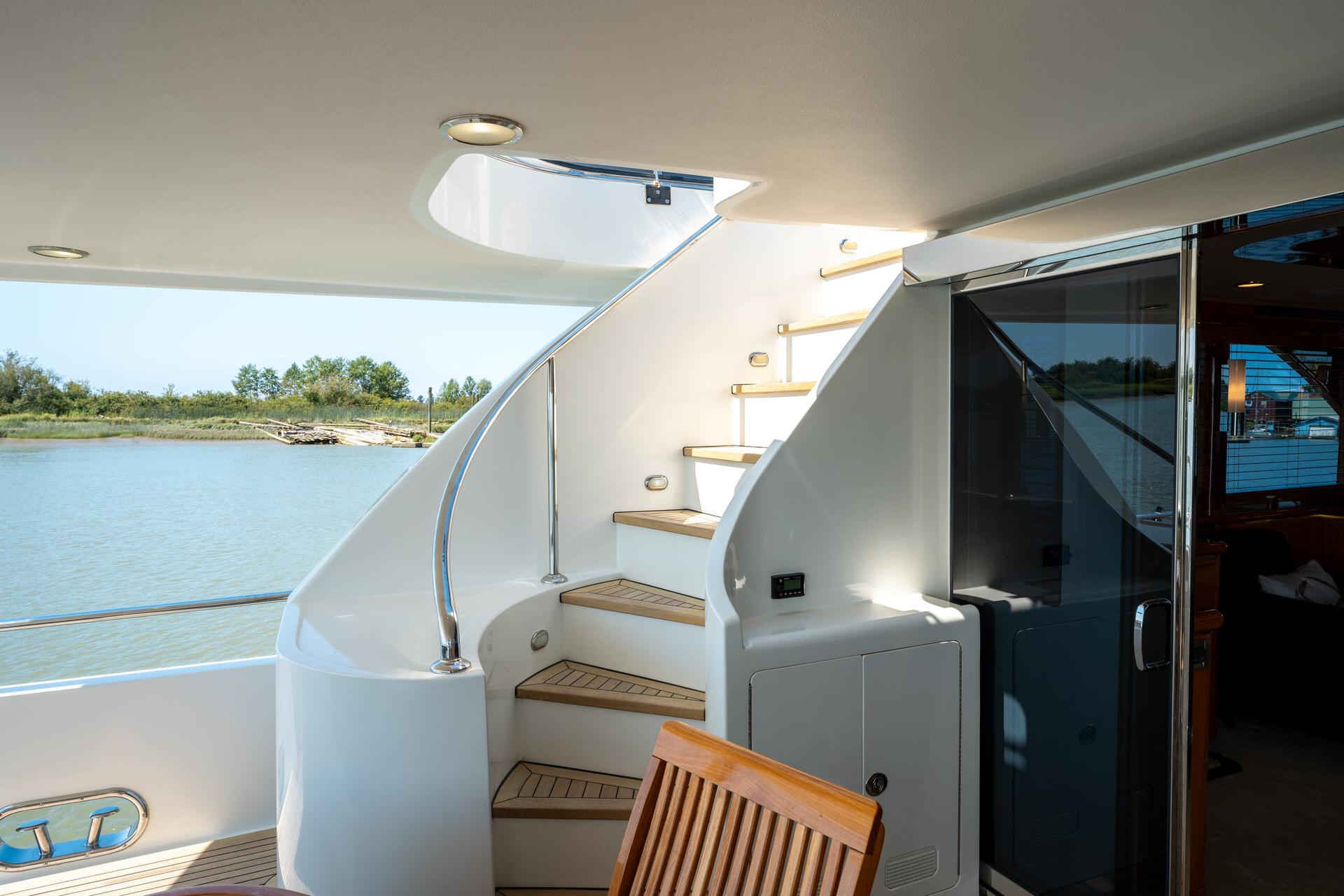 2007-ocean-alexander-80-cockpit-motoryacht-power-9727711-20250325115932673-1_XLARGE