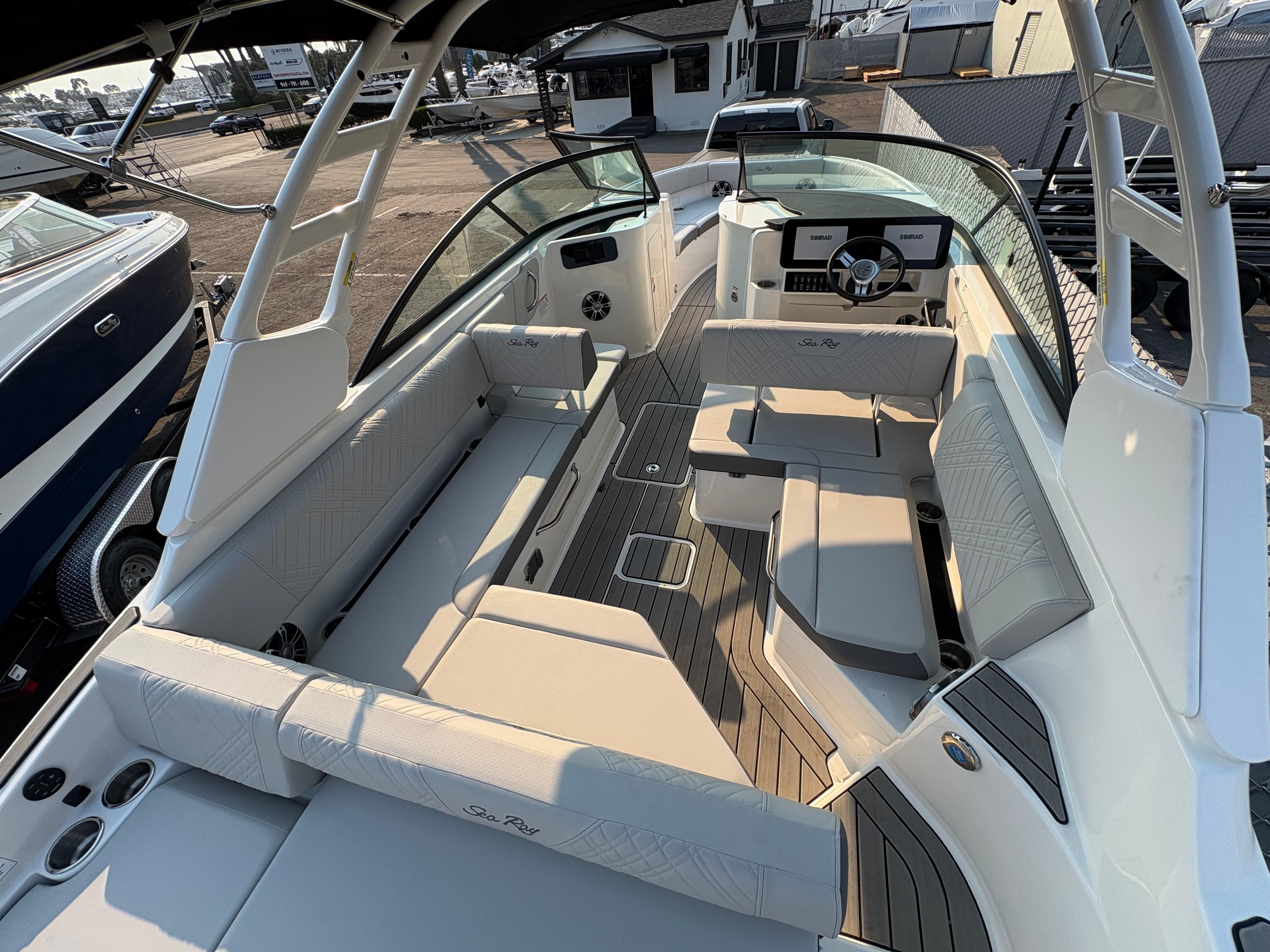 2026 Sea Ray SDX 250 #S1085F inventory image at Sun Country Marine Group, Newport Beach