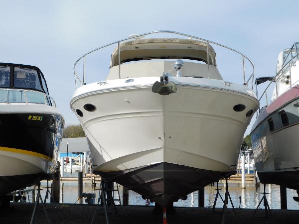 31' Sea Ray, Listing Number 100879912, - Photo No. 2