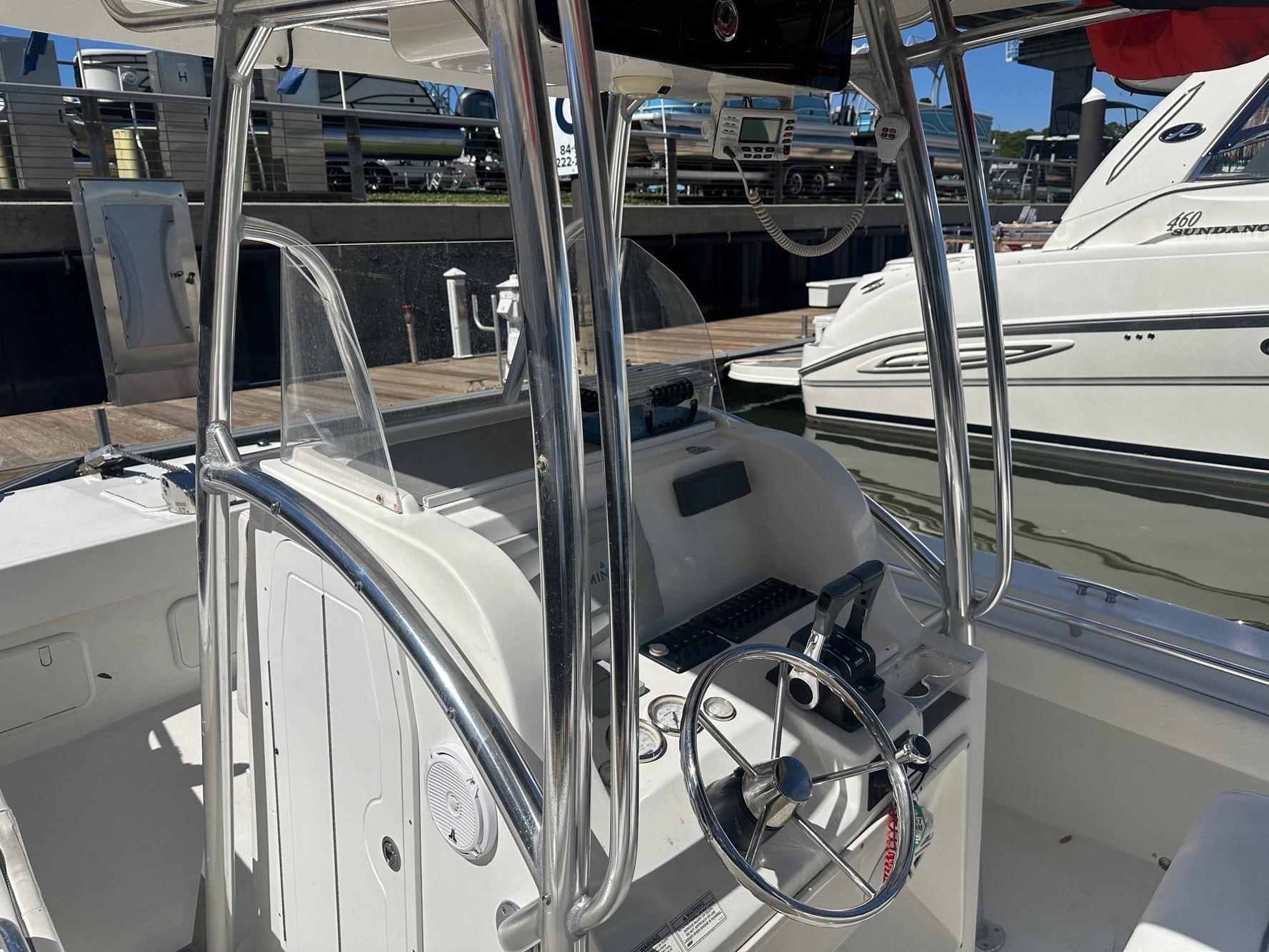 2017-twin-vee-26-gf-power-9727713-20250326074024049-1_XLARGE