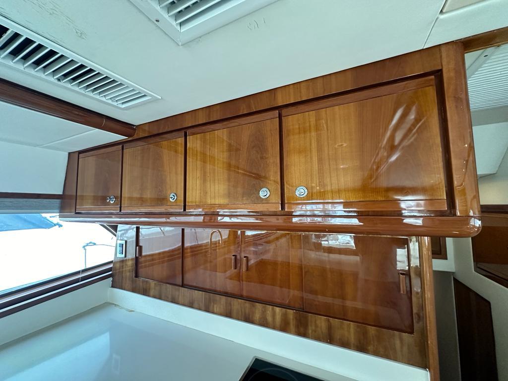 Bertram-510 Convertible 2002 -PR-9177717 | Thumbnail