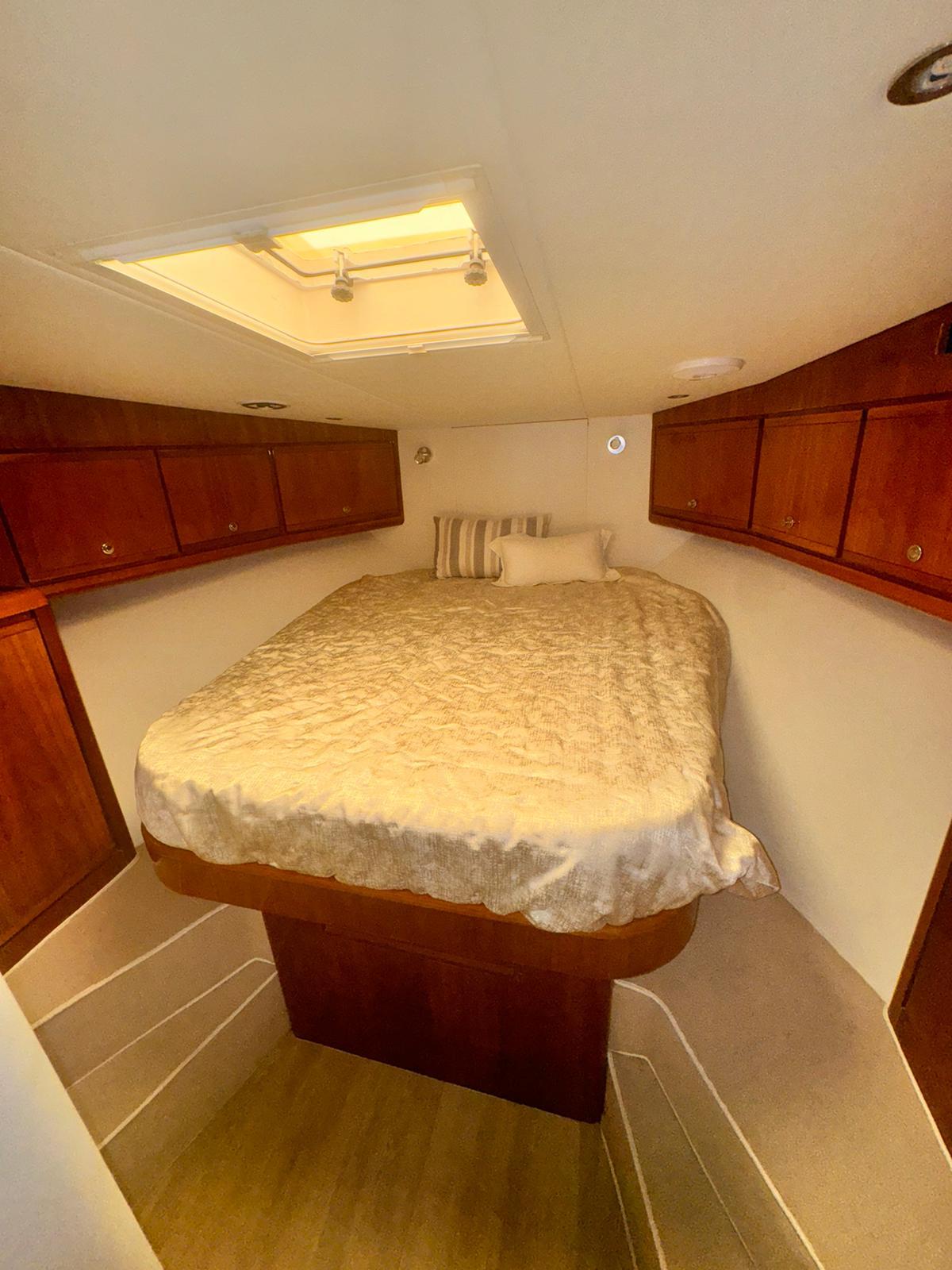 Bertram-510 Convertible 2002 -PR-9177717 | Thumbnail
