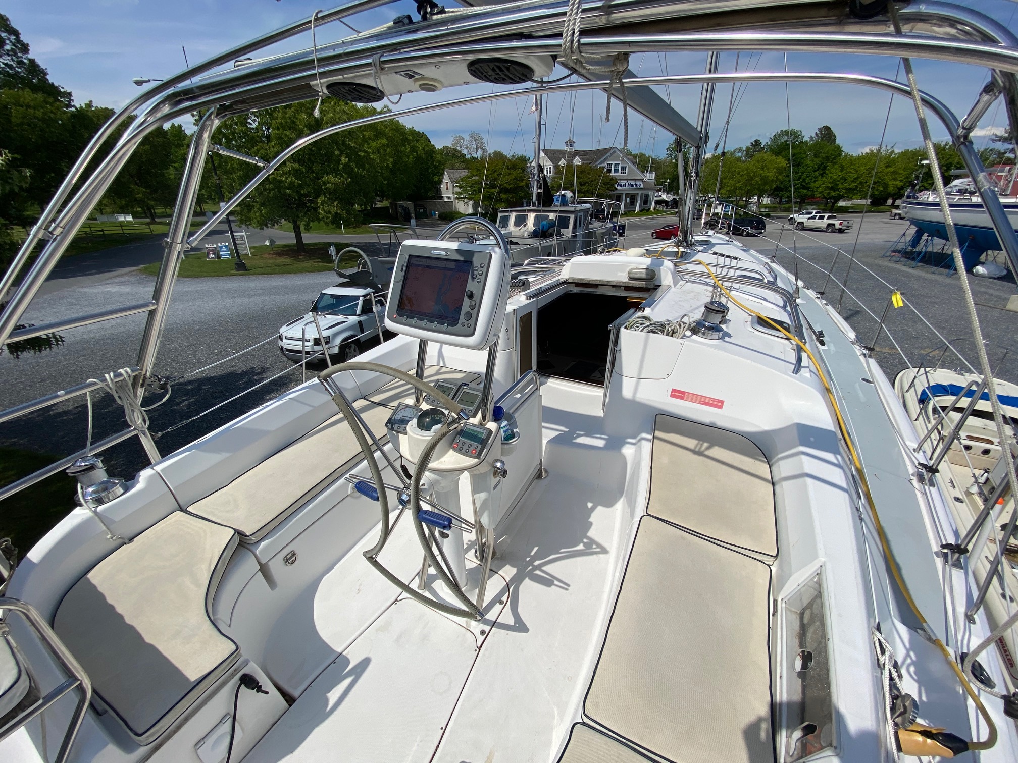 Vela Nova Yacht Brokers Of Annapolis