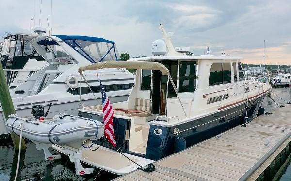 42' Sabre, Listing Number 100902954, - Photo No. 5