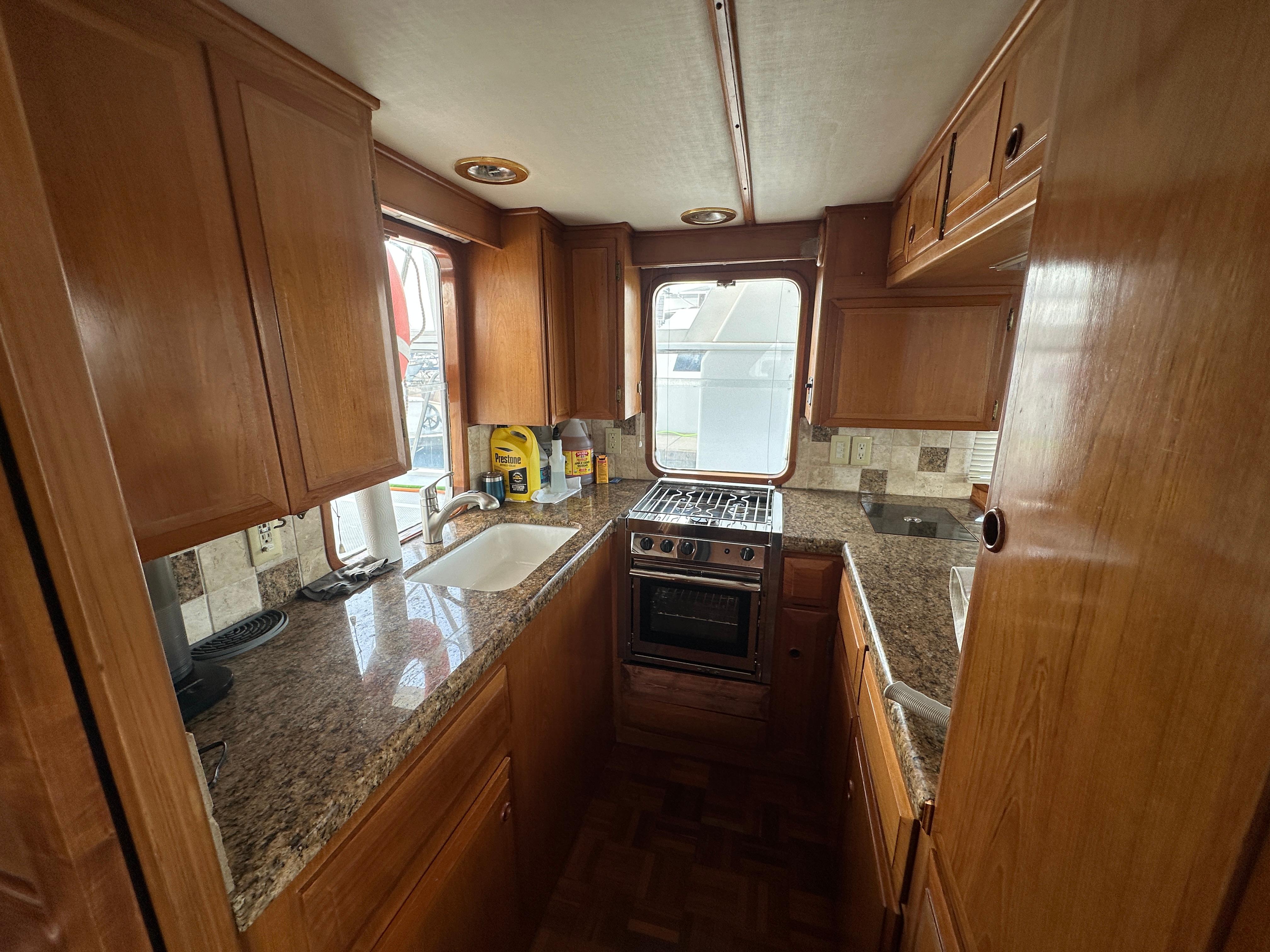 DeFever-49 1994 -WA-US-9747731 | Thumbnail
