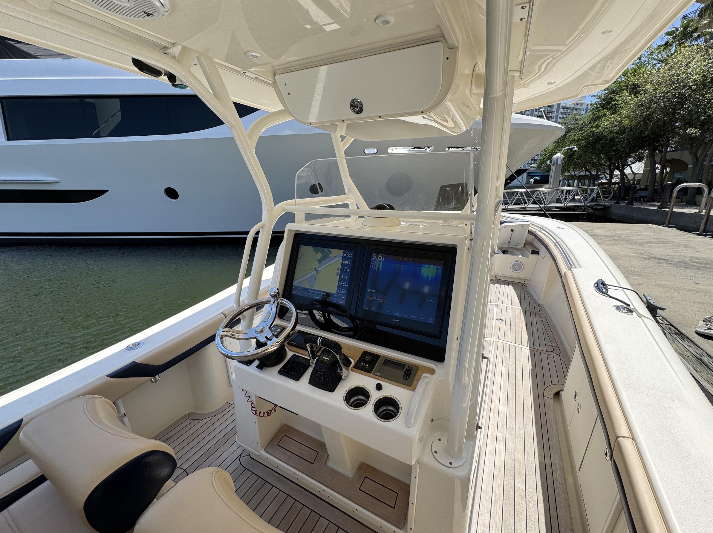 2016-yellowfin-36-power-9777741-977596701-0-300420251500-19