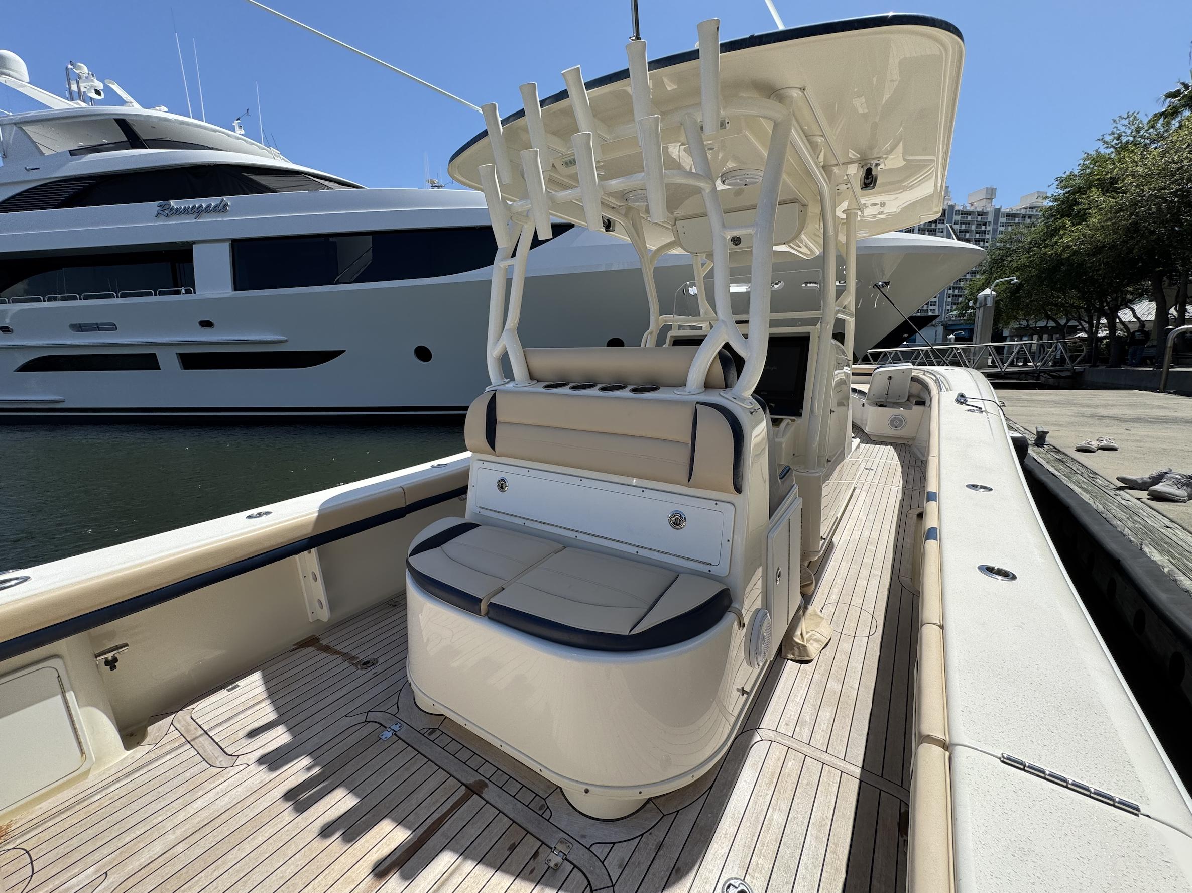 2016-yellowfin-36-power-9777741-977596706-0-300420251501-24