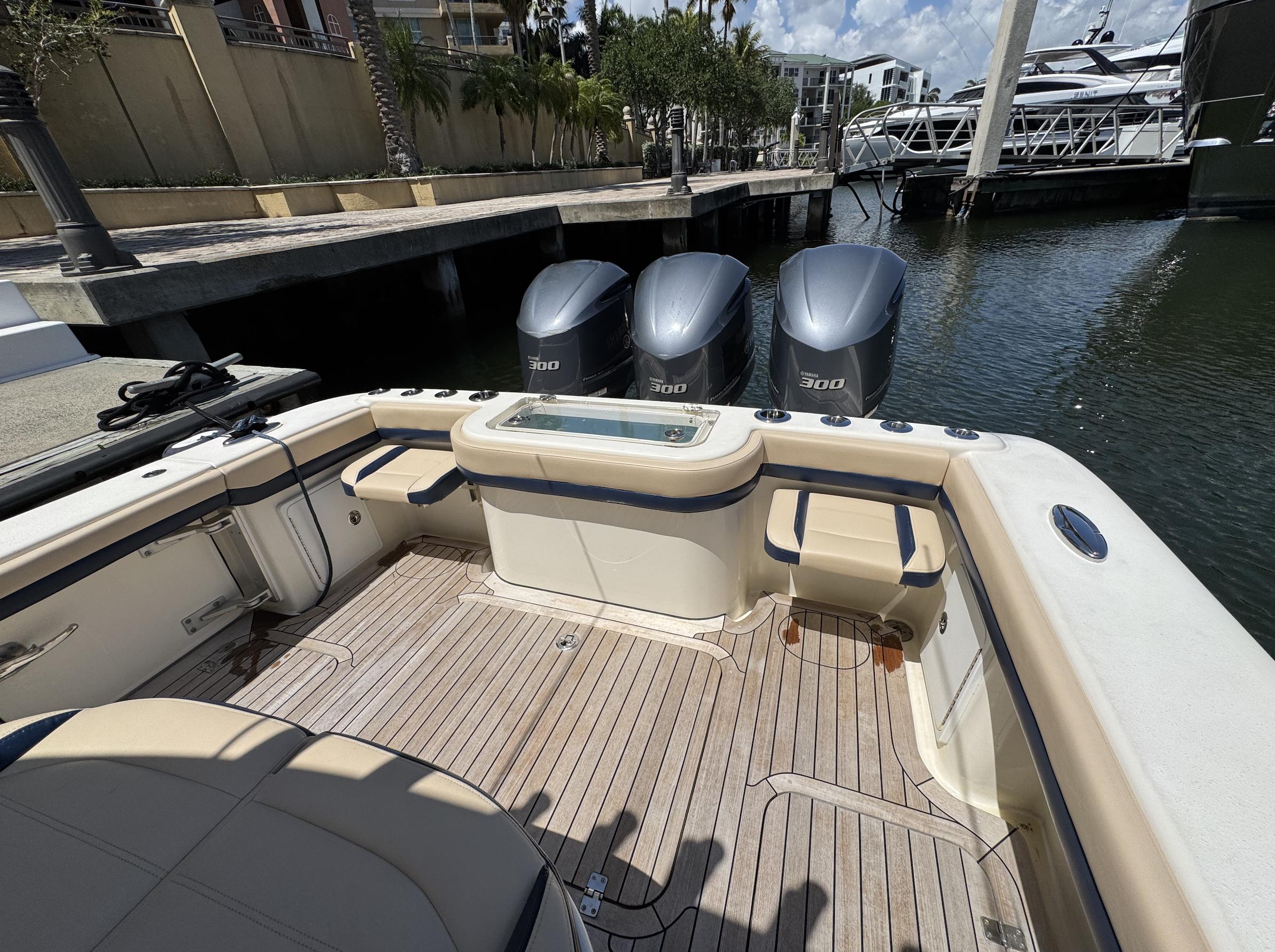 2016-yellowfin-36-power-9777741-977596708-0-300420251501-26
