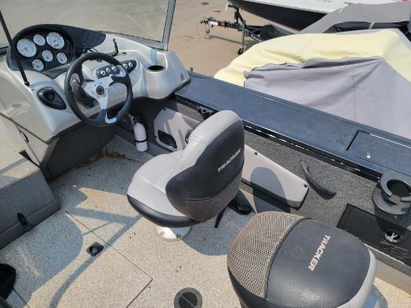 2013 Tracker Boats boat for sale, model of the boat is Targa 18 WT & Image # 7 of 13