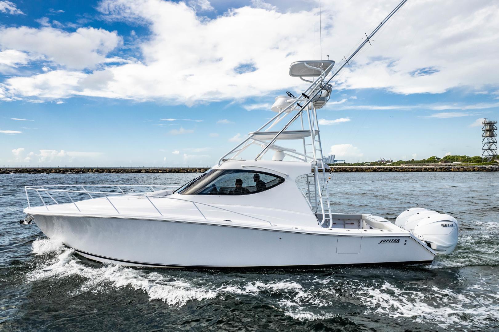 Yacht for Sale | 41 Jupiter Yachts Dania Beach, FL | Denison Yacht Sales