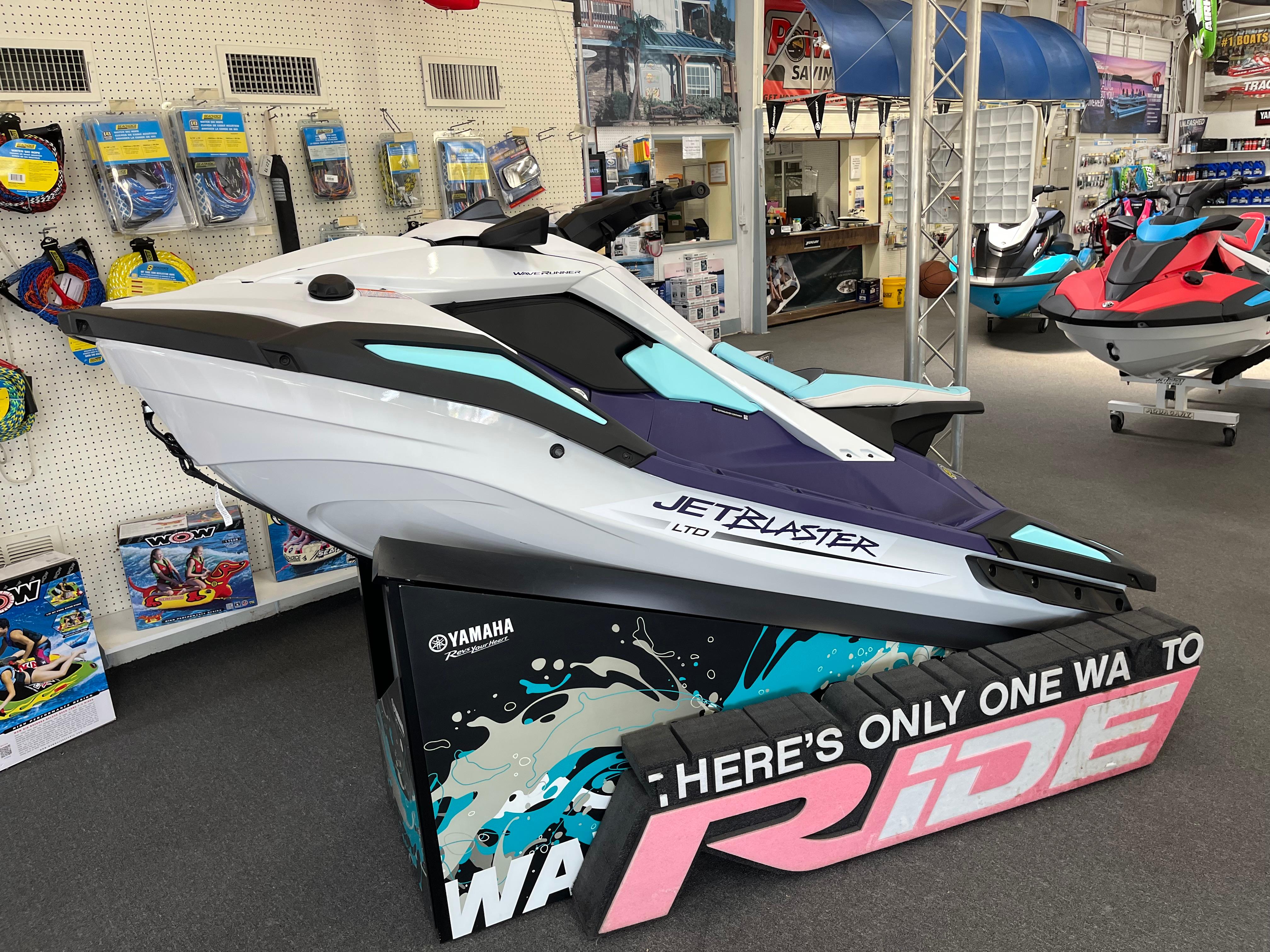 2025 Yamaha WaveRunner JetBlaster LTD