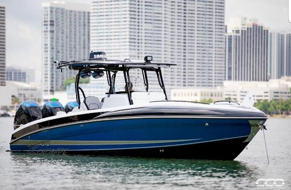 33' Renegade, Listing Number 100894627, - Photo No. 2
