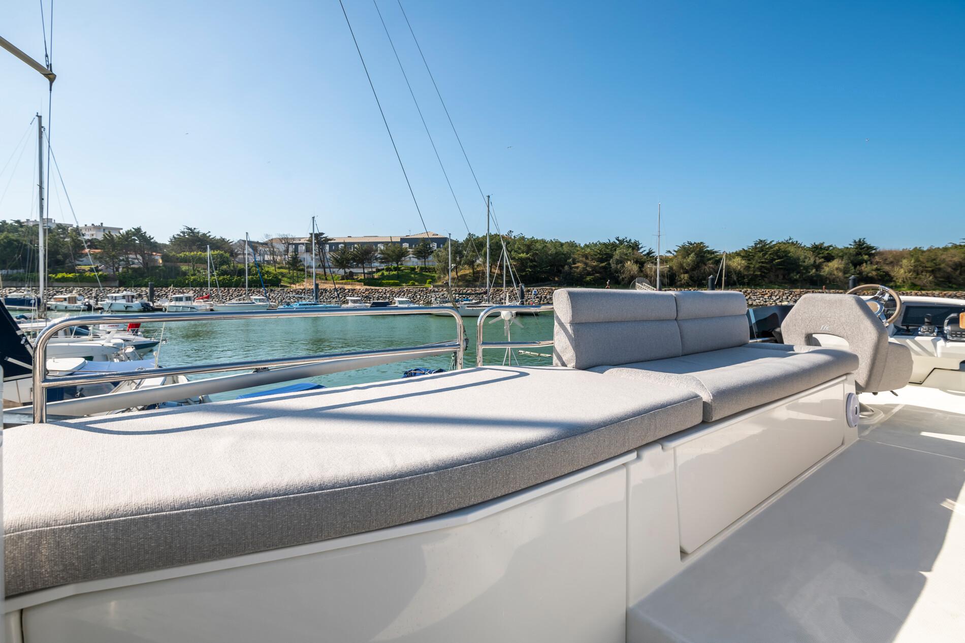 Yacht Photos Pics