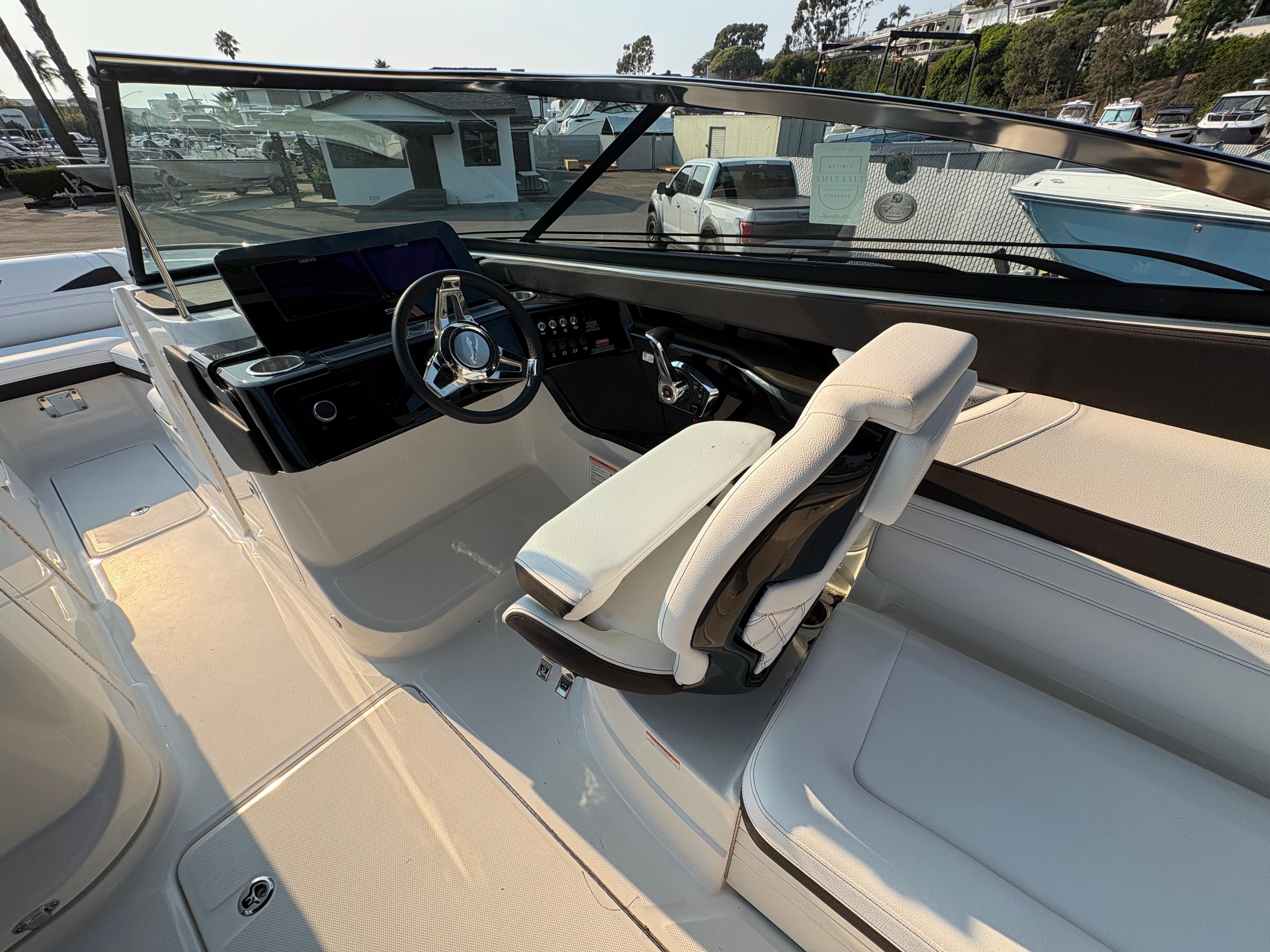 2026 Sea Ray SLX 260 #S1157F inventory image at Sun Country Marine Group, Newport Beach 2026 Sea Ray SLX 260 #S1157F inventory image at Sun Country Marine Group, Newport Beach