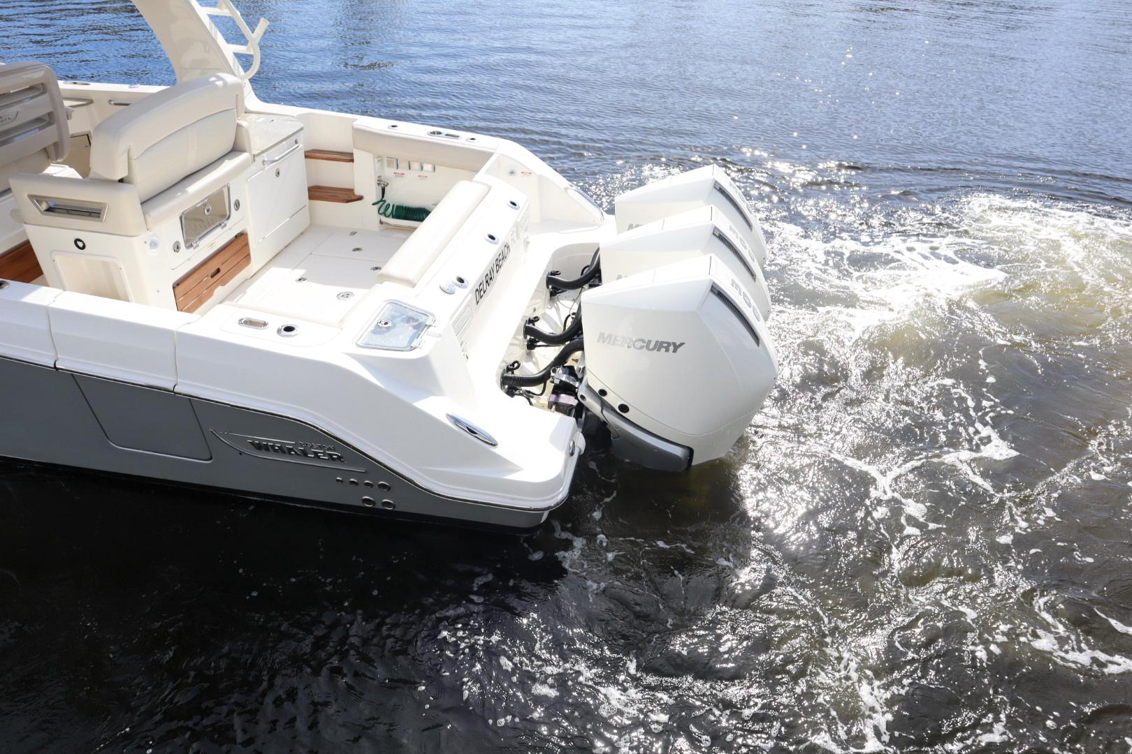 2021 Boston Whaler