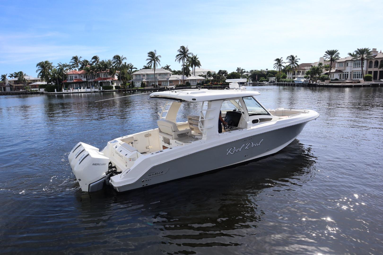 2021 Boston Whaler 350 realm