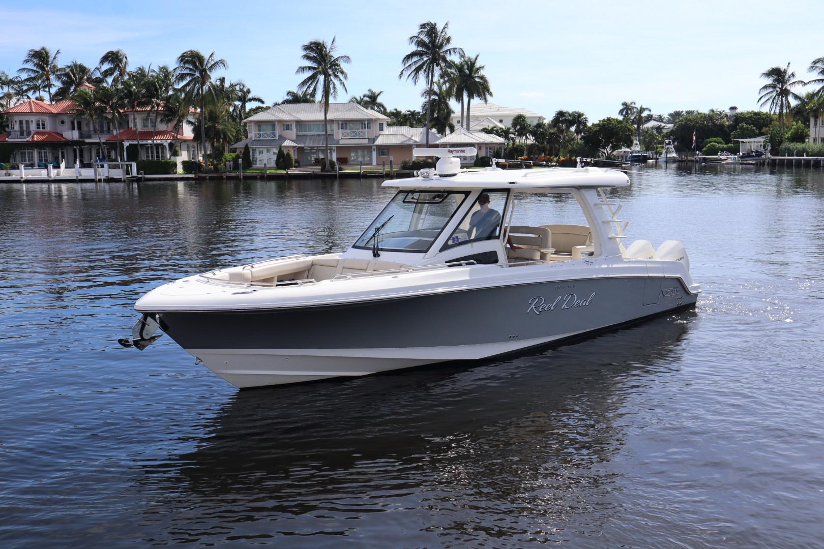 2021 Boston Whaler 350 realm