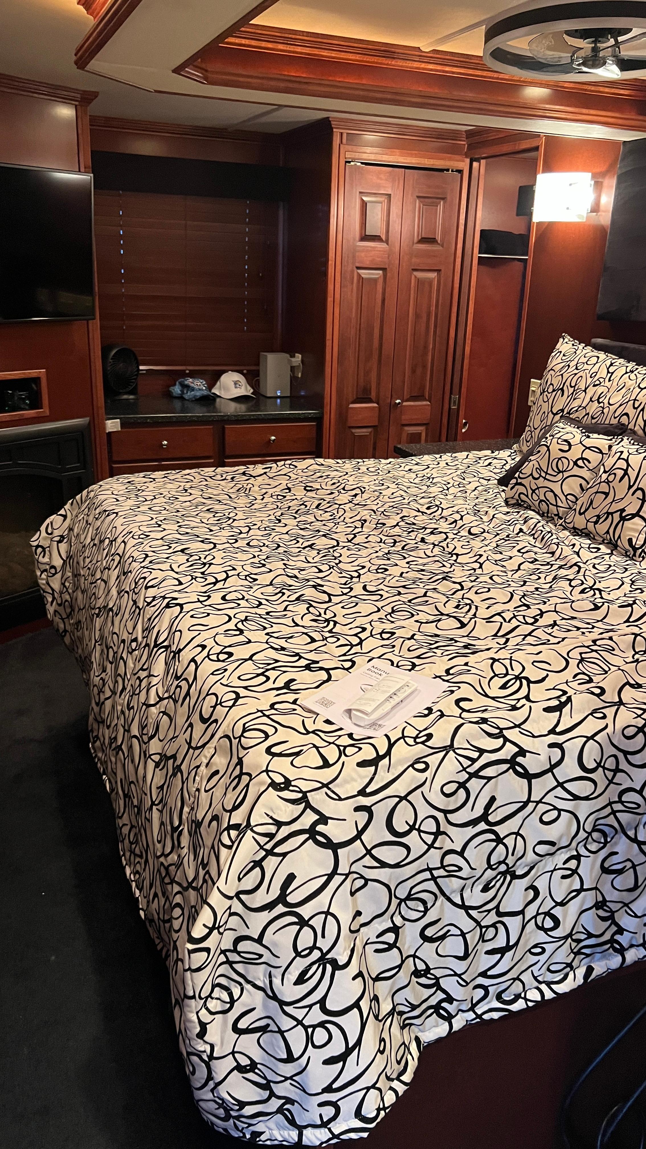 Monticello-River Yacht 2008 -IN-US-9637753 | Thumbnail