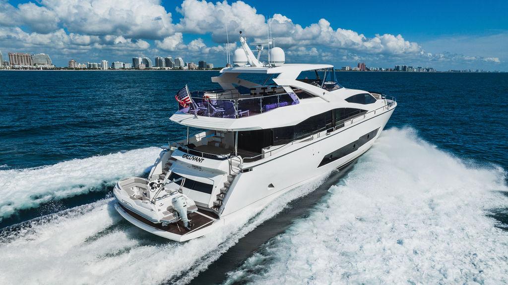 2019 Sunseeker 86 Yacht