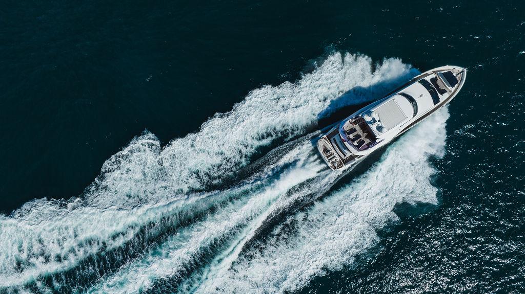 2019 Sunseeker 86 Yacht