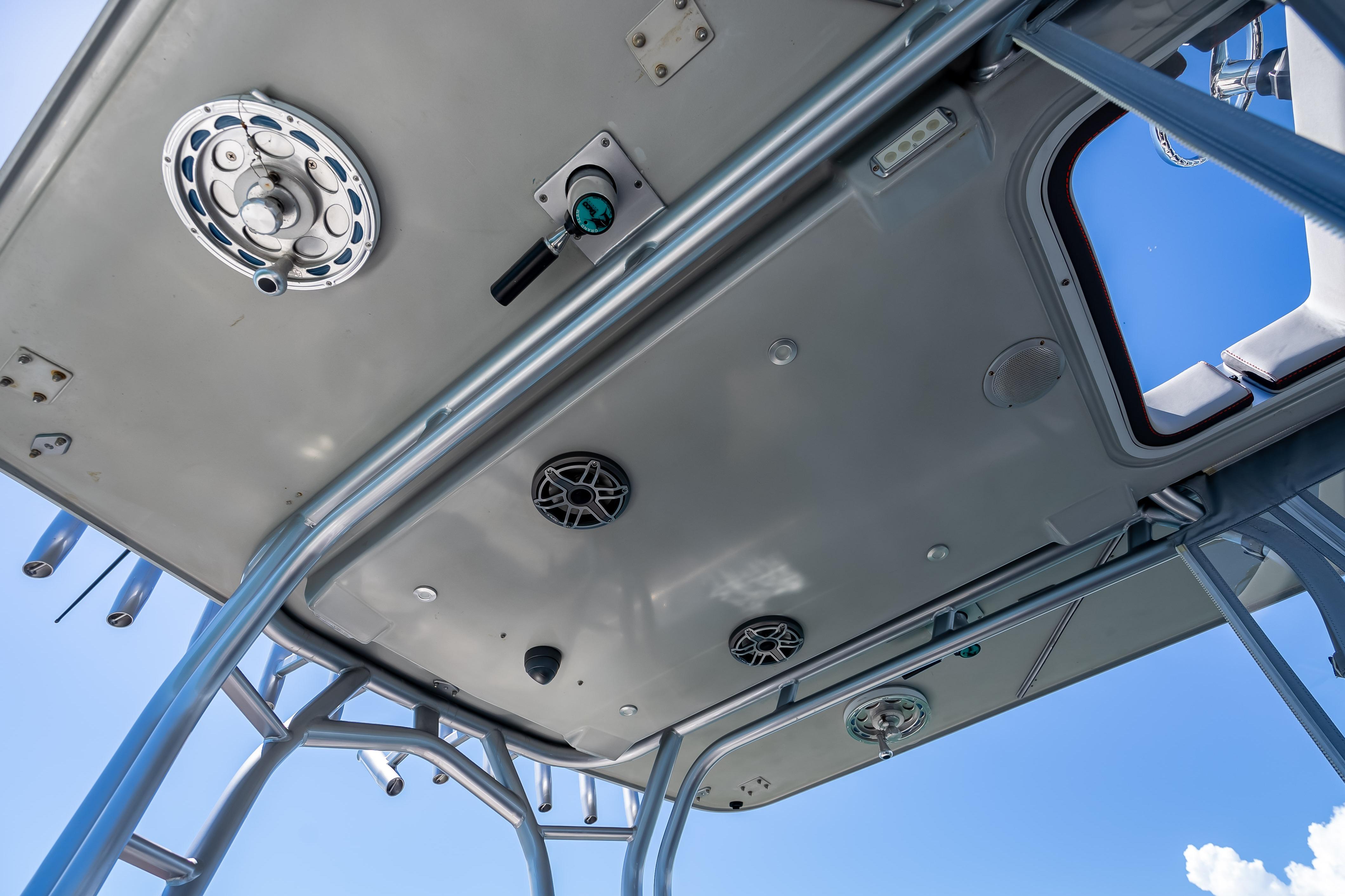 Boat image 25
