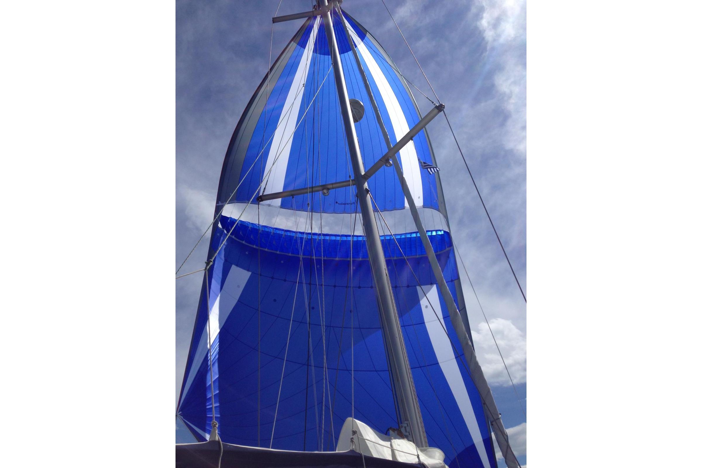 Yacht Photos Pics