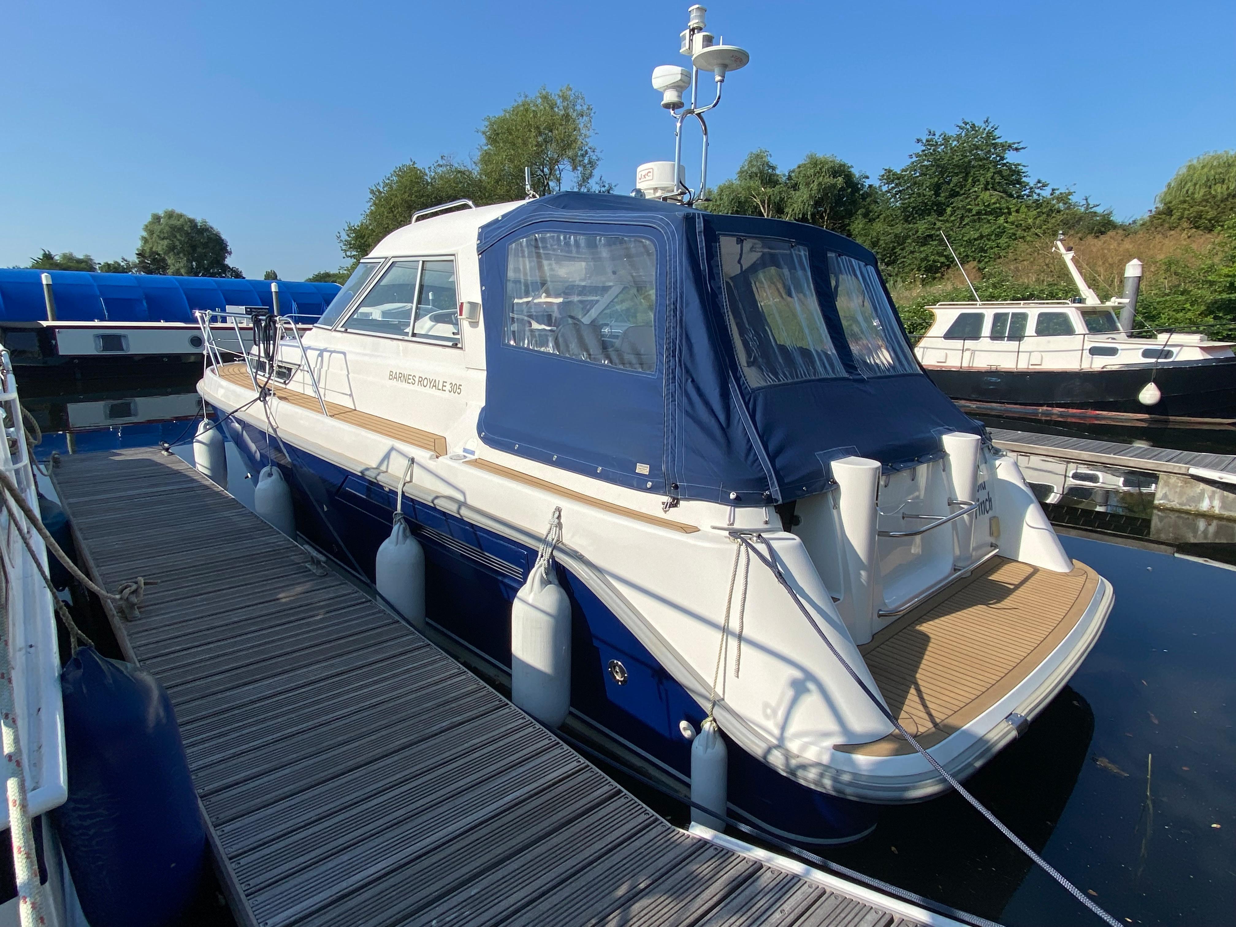 2002 Barnes Brinkcraft Royale 305