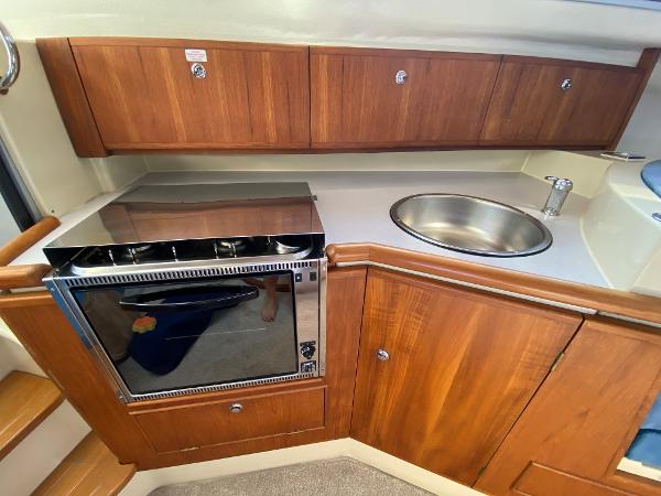 2002 Barnes Brinkcraft Royale 305