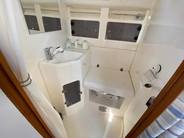 2002 Barnes Brinkcraft Royale 305