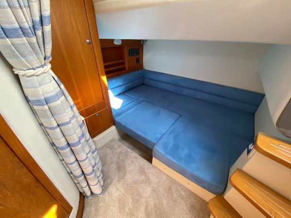 2002 Barnes Brinkcraft Royale 305
