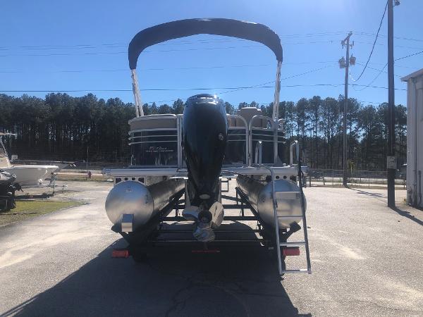 2021 Sun Tracker boat for sale, model of the boat is Party Barge 20 DLX & Image # 2 of 31