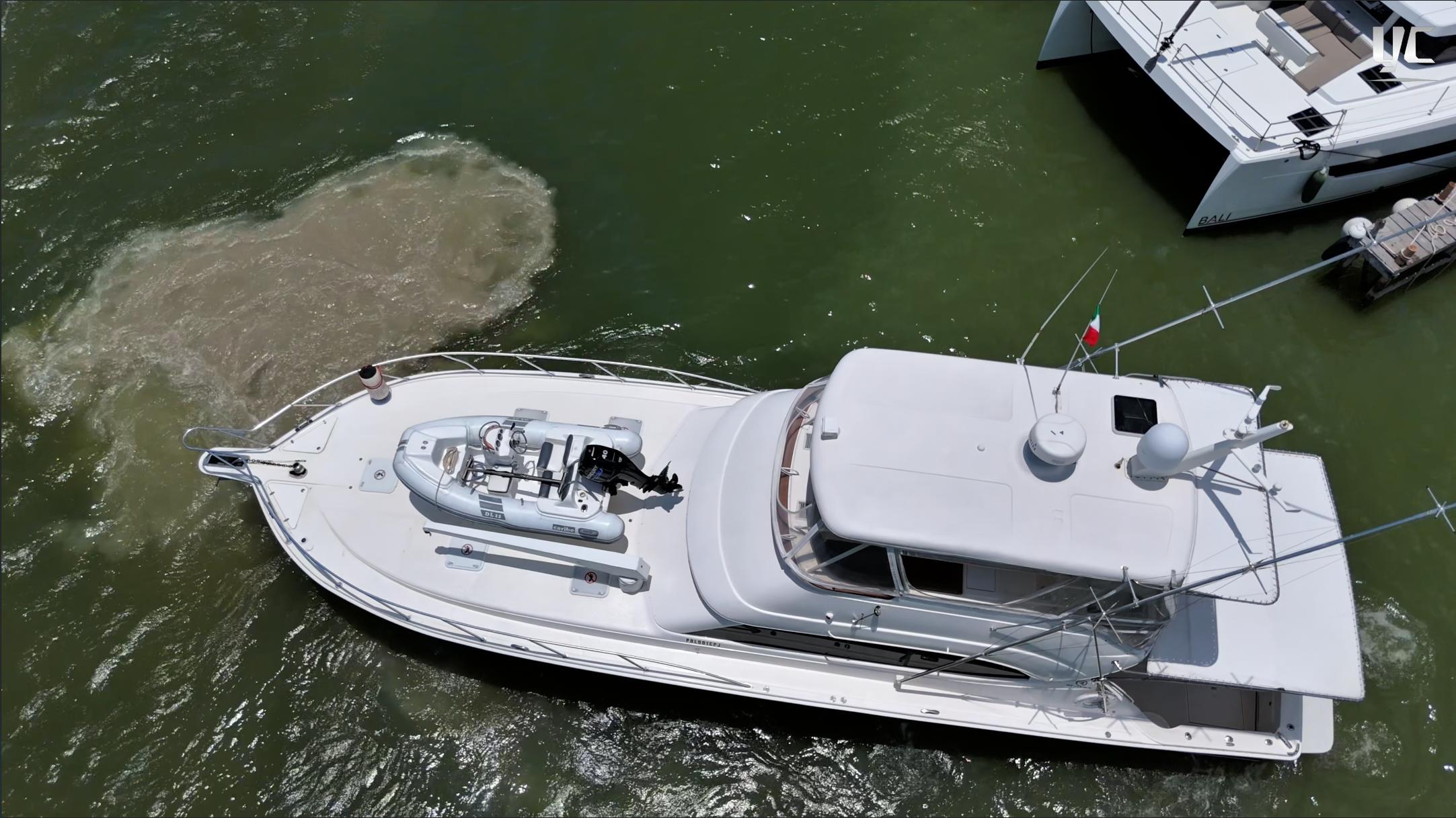 Riviera-51 Flybridge 2006-BLUE MX-9837770 | Thumbnail