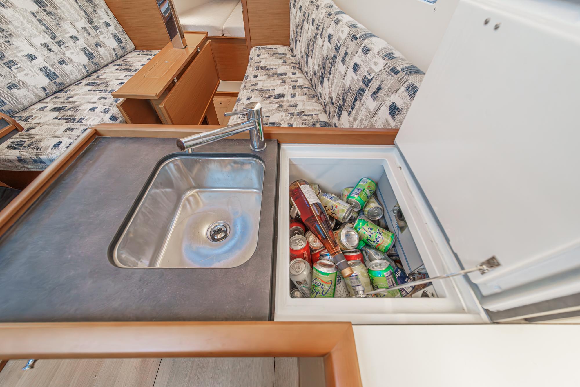 Highly Upgraded and ready to Sail!