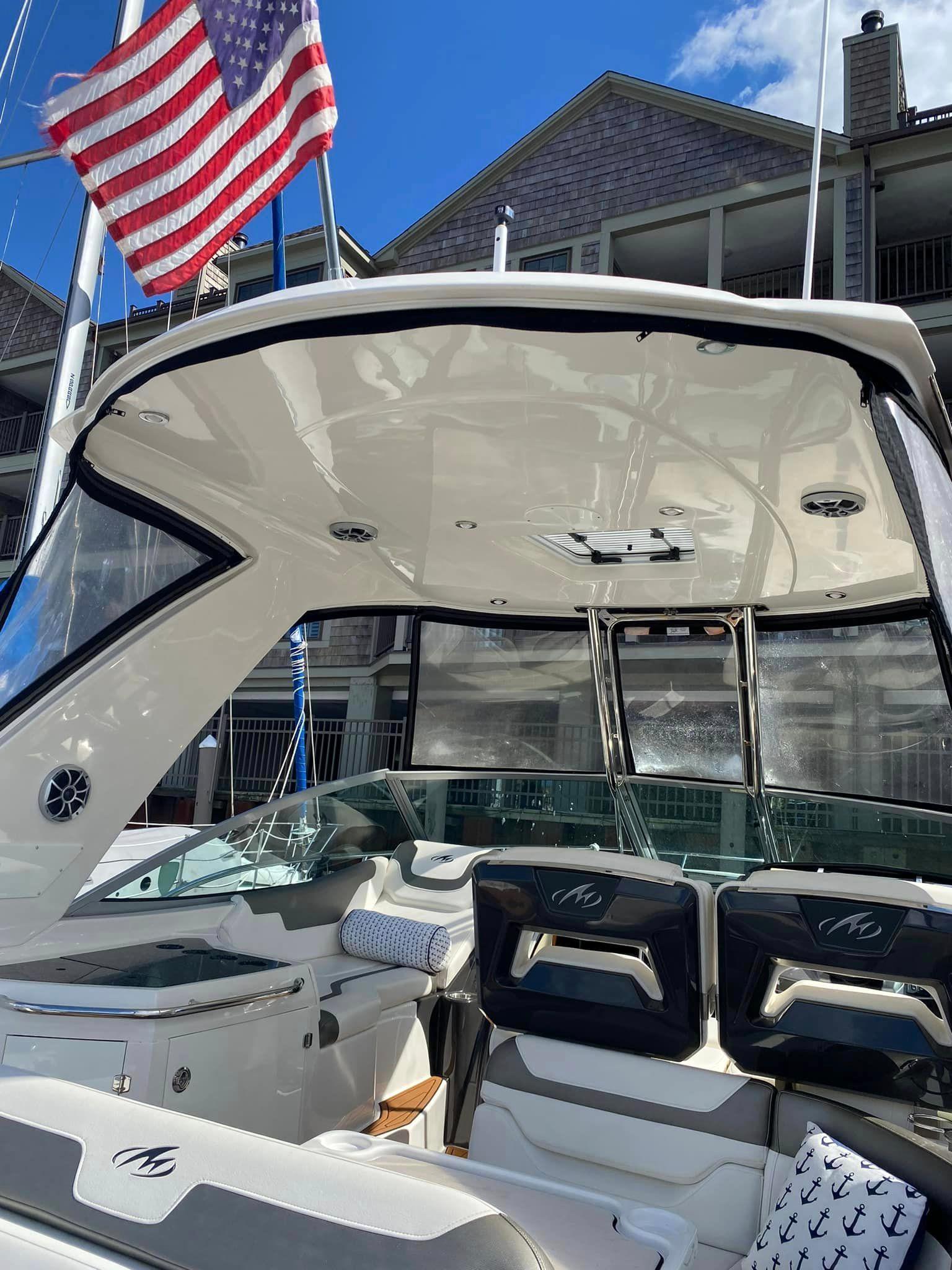 2014 Monterey 340 Sport Yacht