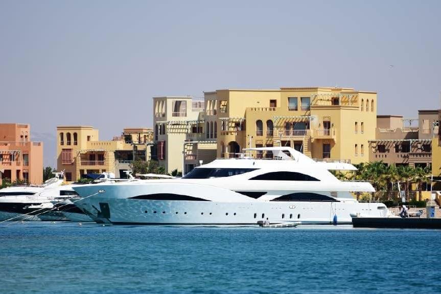 2009 Custom M/Y Seven Spices