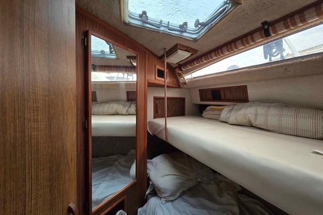 NY 10214 BP Knot 10 Yacht Sales